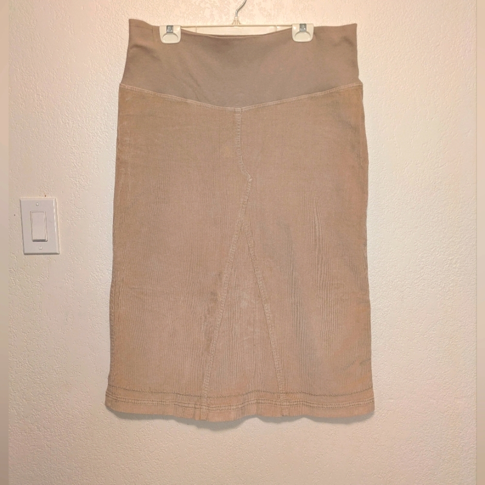 Women’s Maxi Corduroy Skirt in Tan
